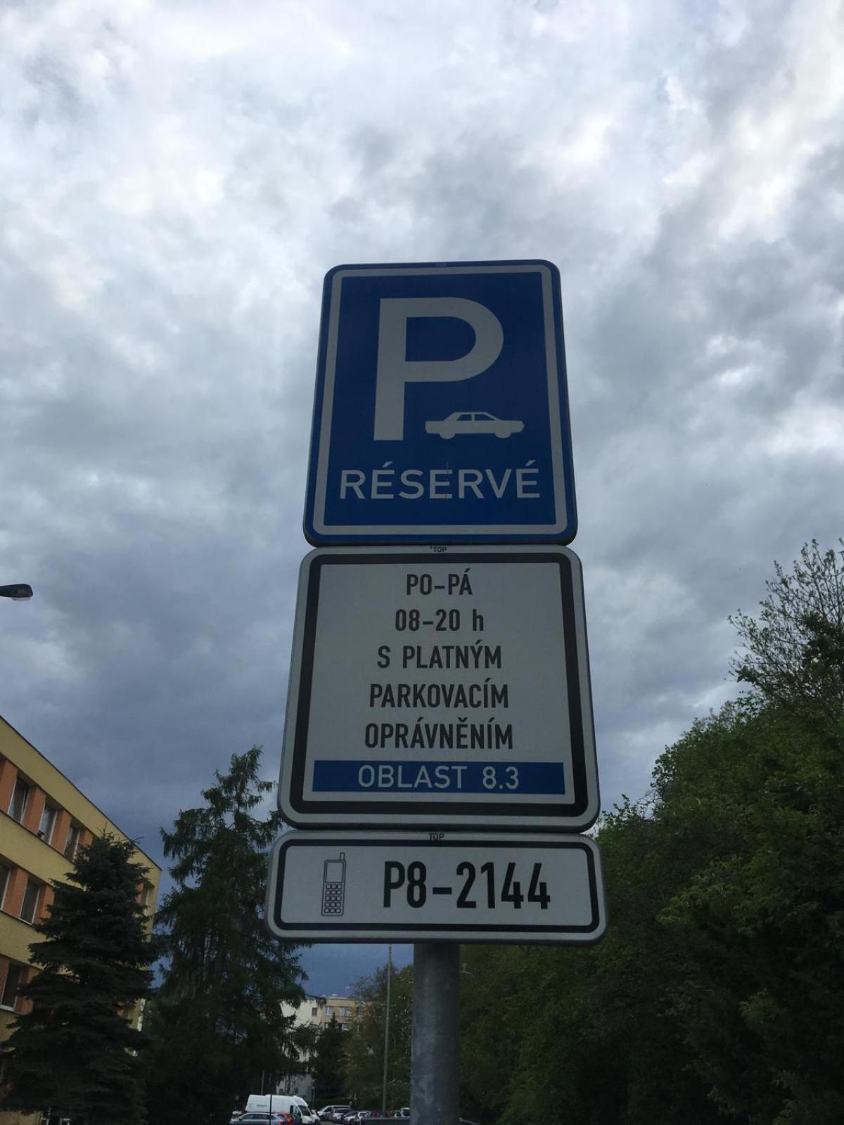 U Lesoparku - Kobylisy * Prag